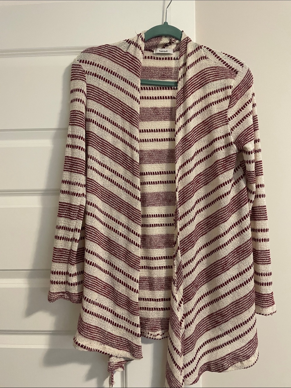 Open-Front Knit Cardigan Sweater in Cream and Burgundy